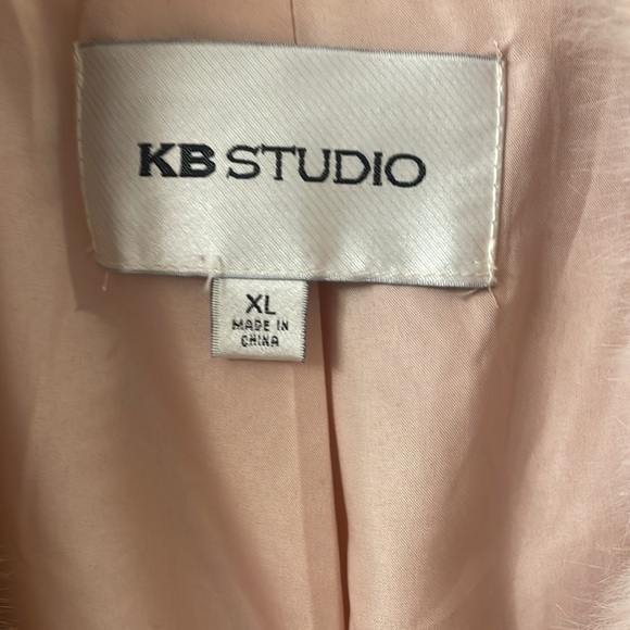 Soft Pink Faux Fur Jacket - Picture 2 of 6